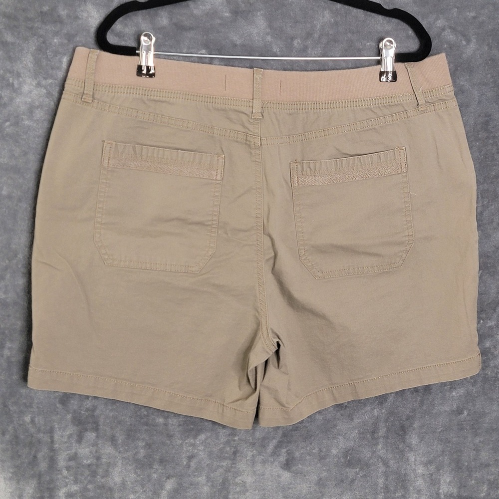 Gloria Vanderbilt Shorts Womens 16 Khaki Navy Blue Amanda Stretch Comfort Waist - Picture 14 of 15